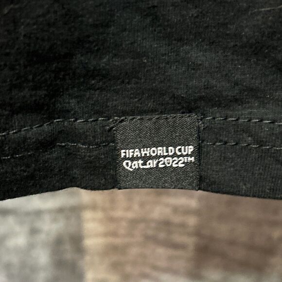 FIFA World Cup Qatar 2022 Official Long Sleeve T-Shirt - Men's Small-Black NEW - Picture 4 of 8